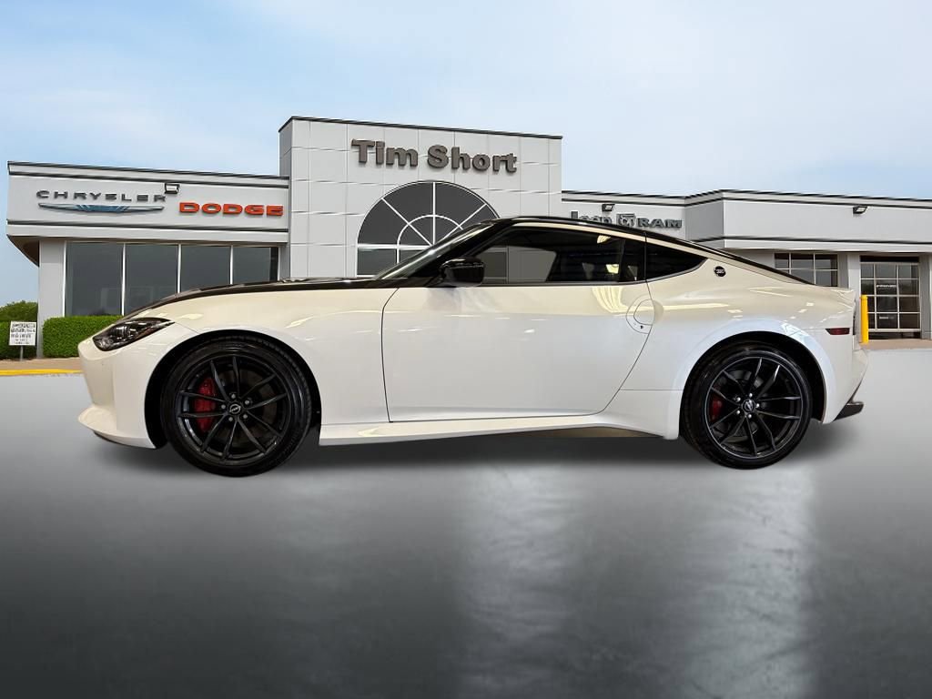 Used 2024 Nissan Z Performance w/ Floor Mat Package image 2