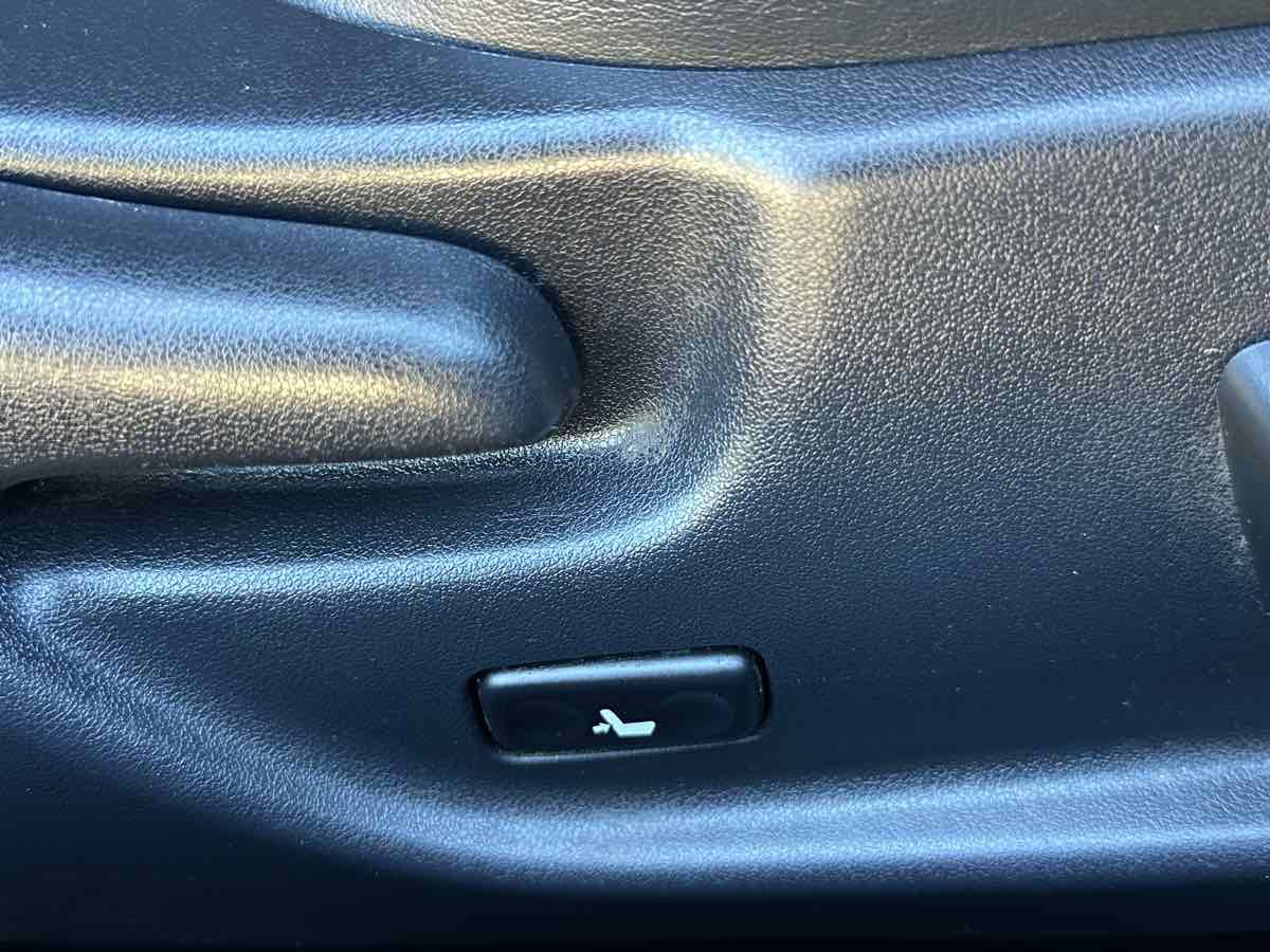 Used 2012 Lexus IS 250C image 26