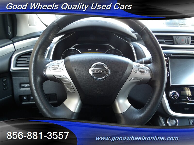 Used 2018 Nissan Murano SL w/ Moonroof Package AWD/4WD image 16