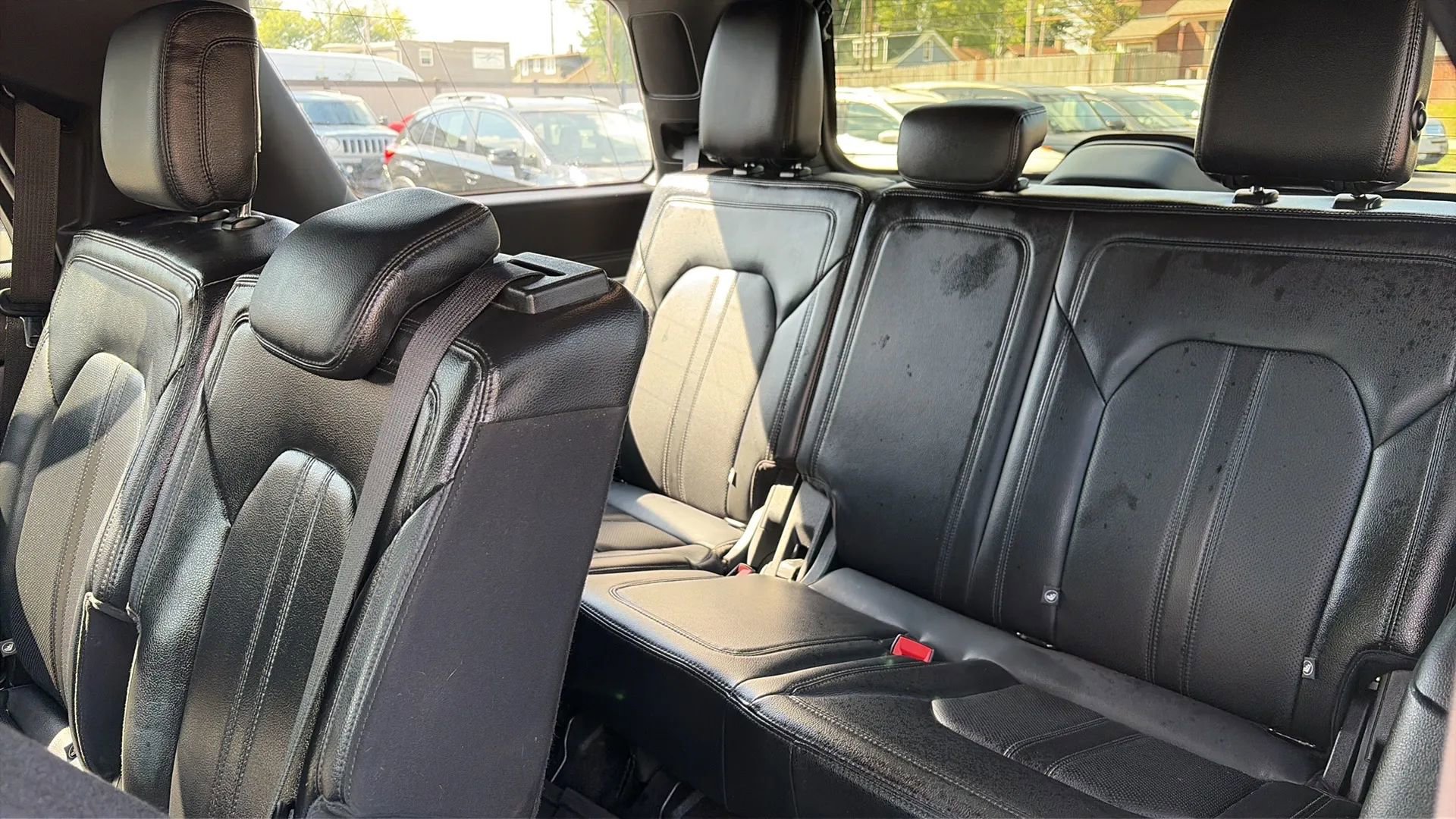 Used 2018 Ford Expedition Limited image 20