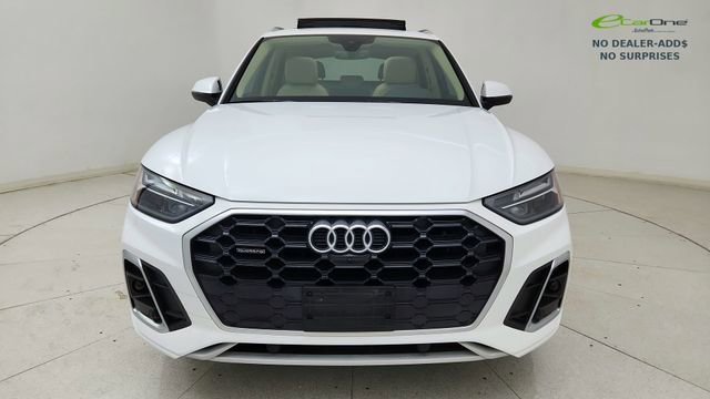 Used 2022 Audi Q5 2.0T Premium Plus w/ Premium Plus Package AWD/4WD image 2