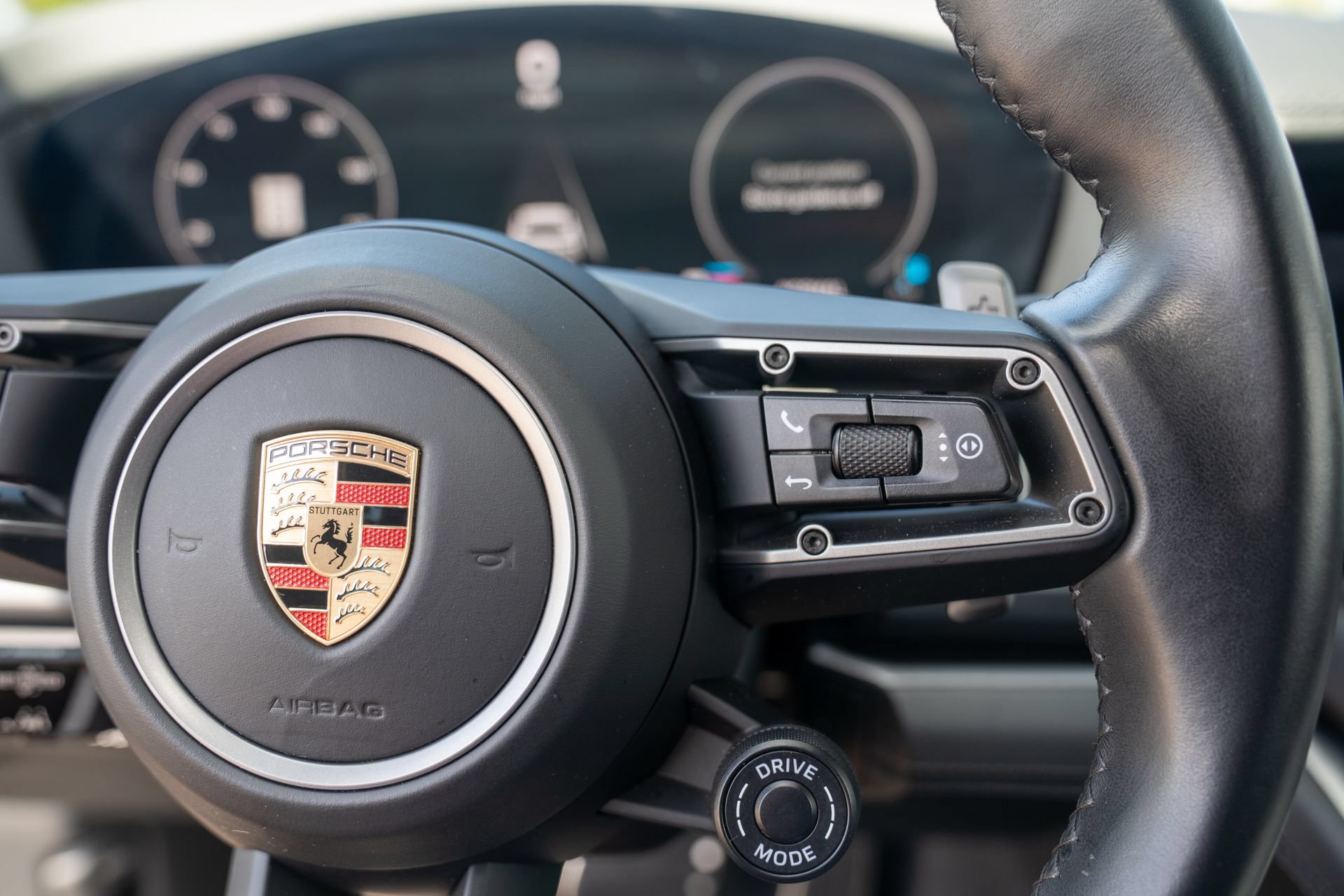 Used 2024 Porsche Panamera w/ Premium Package RWD image 24