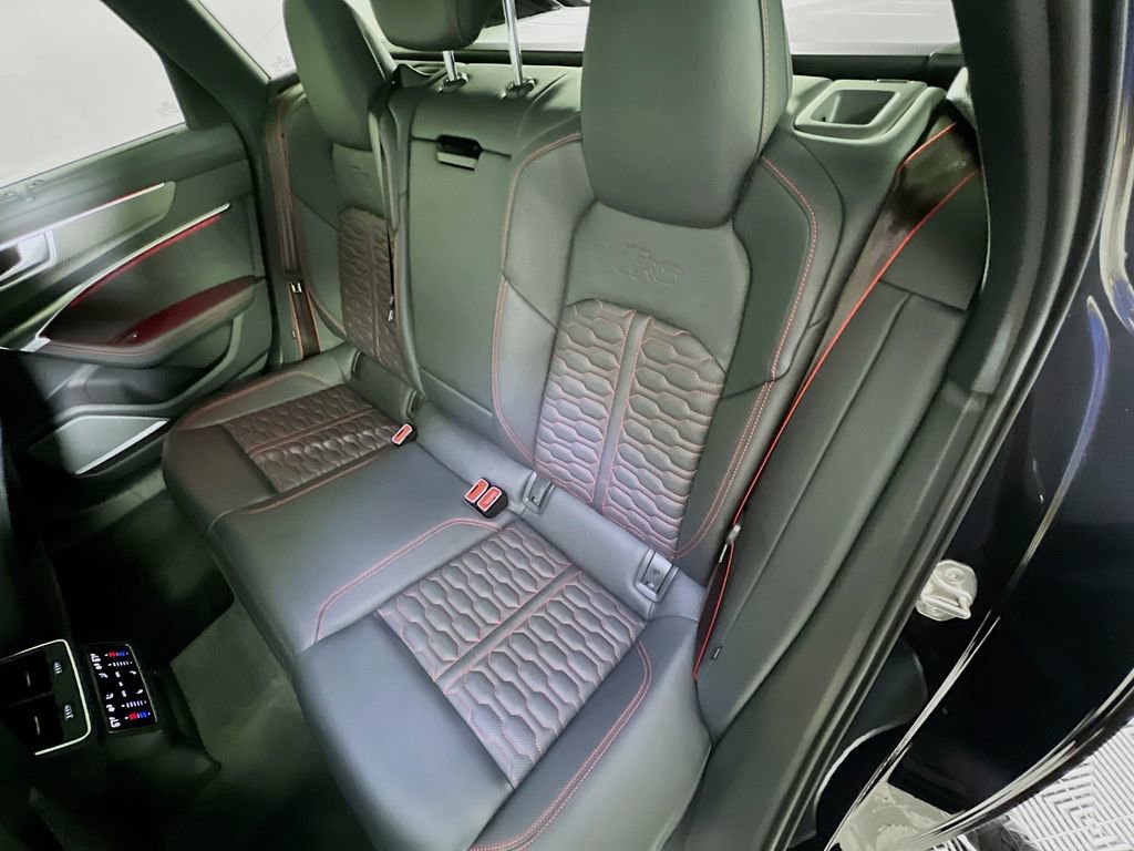 Used 2022 Audi RS 6 image 26