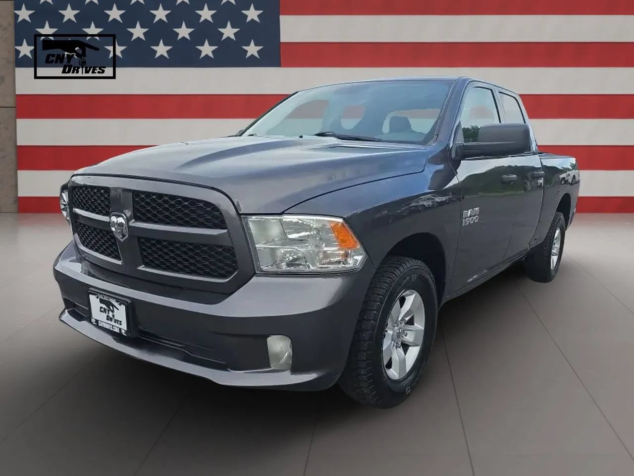 Used 2018 RAM 1500 Express AWD/4WD image 1