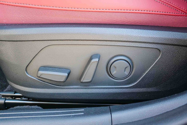 New 2026 Kia K5 GT-Line w/ GT-Line Red Interior Package FWD image 22