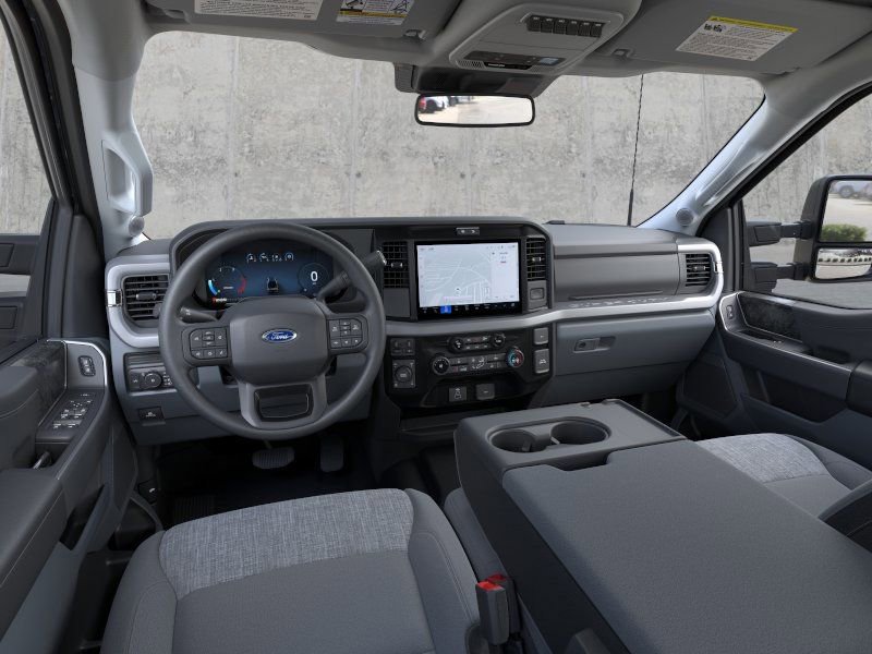 New 2026 Ford F350 XLT w/ XLT Premium Package AWD/4WD image 9