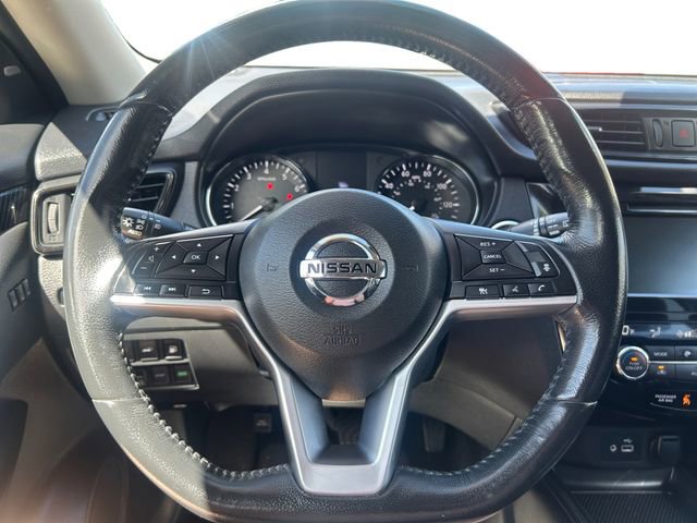 Used 2018 Nissan Rogue SL AWD/4WD image 12