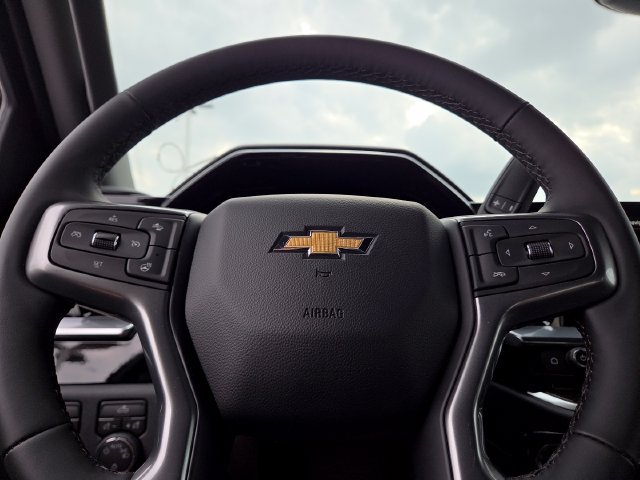 New 2026 Chevrolet Silverado 1500 LT w/ Convenience Package II AWD/4WD image 25