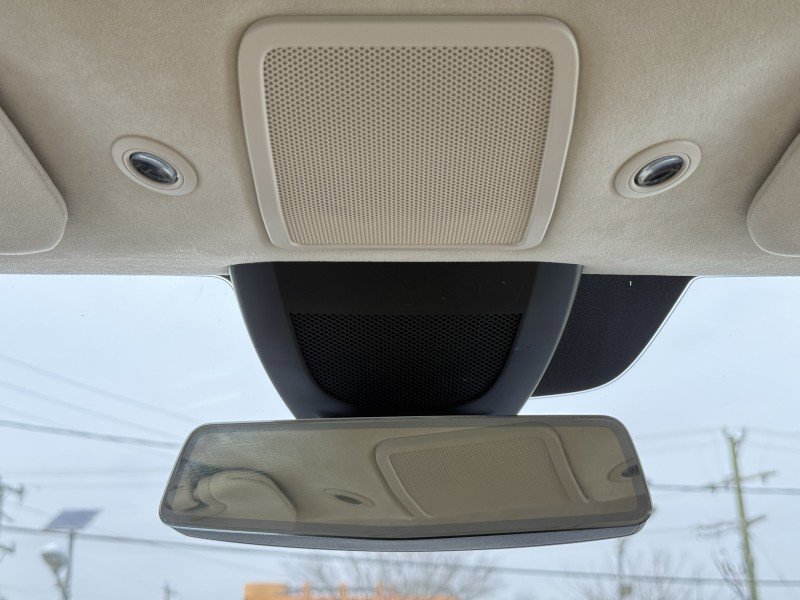 Used 2015 Tesla Model S 85D image 27