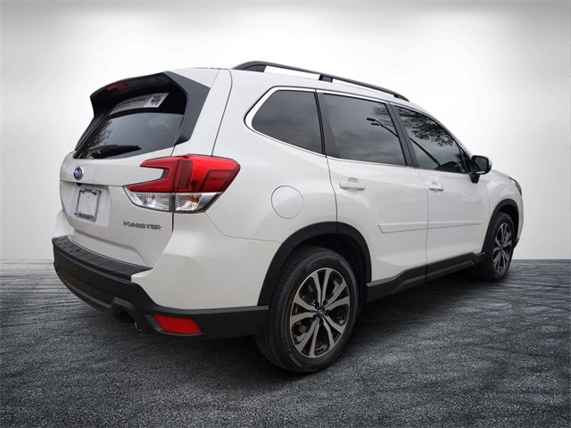 Used 2020 Subaru Forester Limited image 3