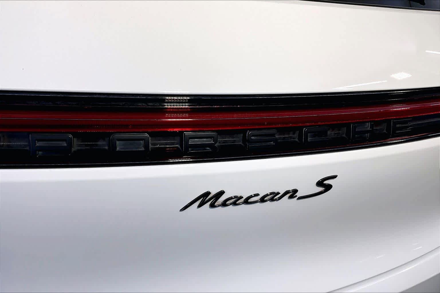 Used 2020 Porsche Macan S AWD/4WD image 33