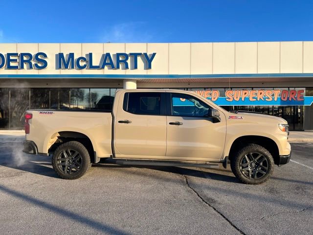 Used 2023 Chevrolet Silverado 1500 Custom Trail Boss image 3