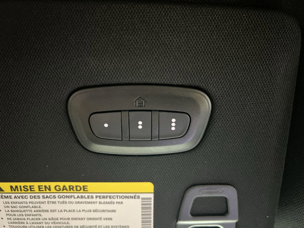 New 2025 Jeep Grand Cherokee Limited w/ Luxury Tech Group II image 17