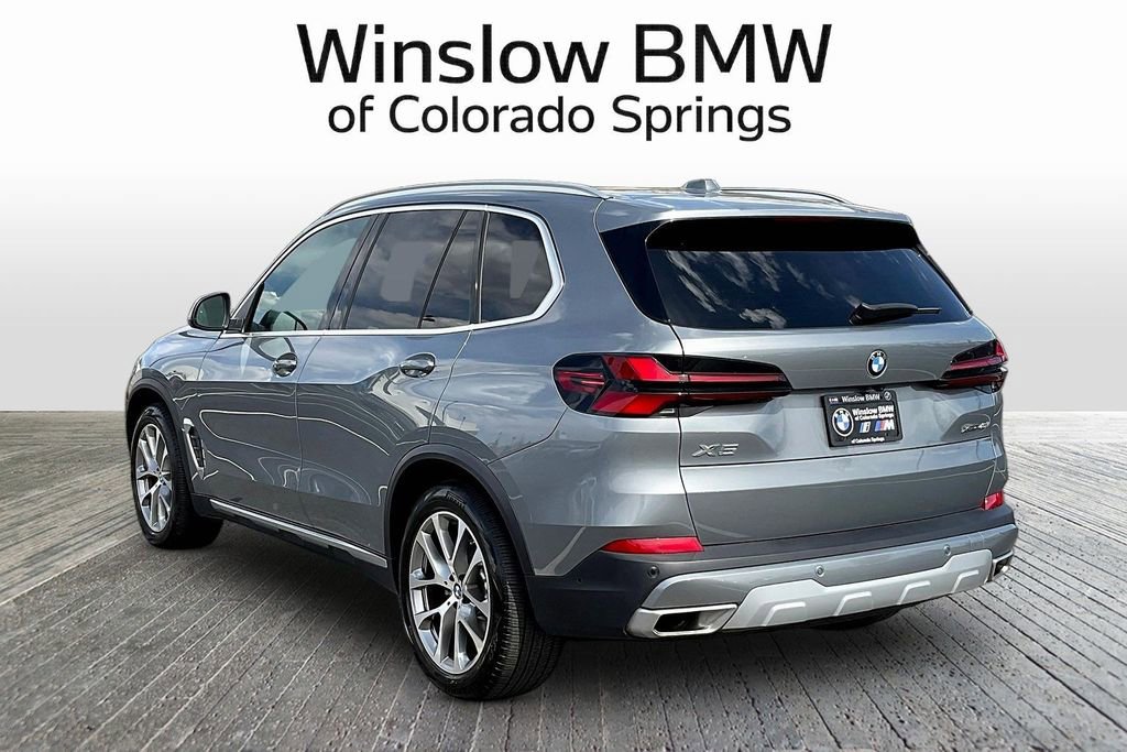 Used 2024 BMW X5 xDrive40i w/ Premium Package AWD/4WD image 4