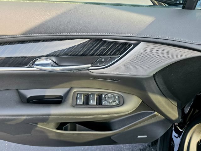 Used 2021 Cadillac XT6 Premium Luxury AWD/4WD image 22