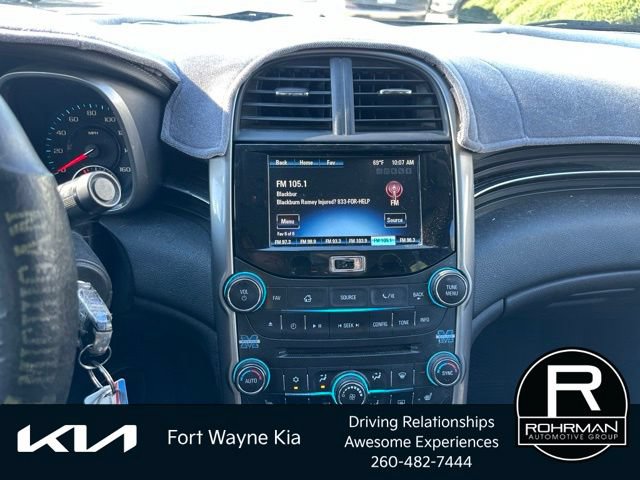 Used 2015 Chevrolet Malibu LT w/ Leather Package FWD image 11