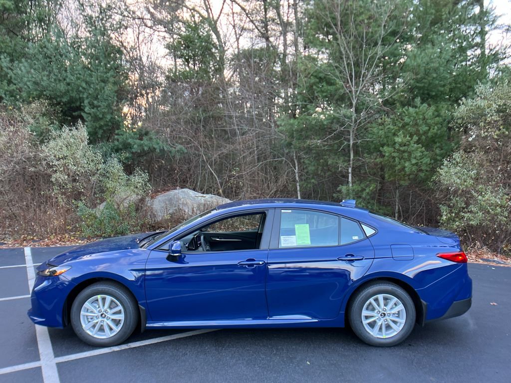 New 2026 Toyota Camry LE w/ Convenience Package image 2