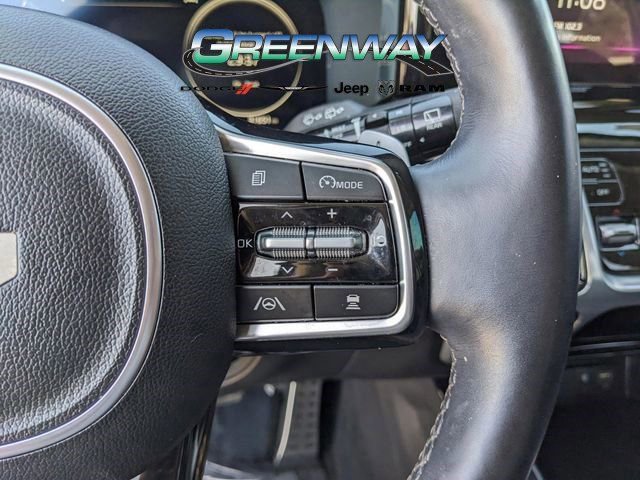 Used 2023 Kia Sorento SX AWD/4WD image 39