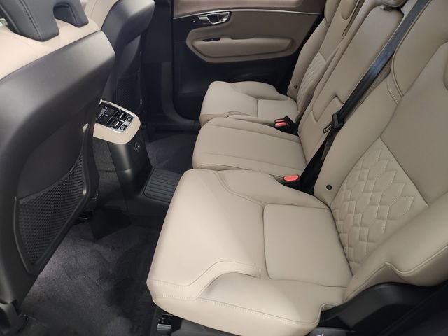 New 2026 Volvo XC90 T8 Core w/ Protection Package AWD/4WD image 28