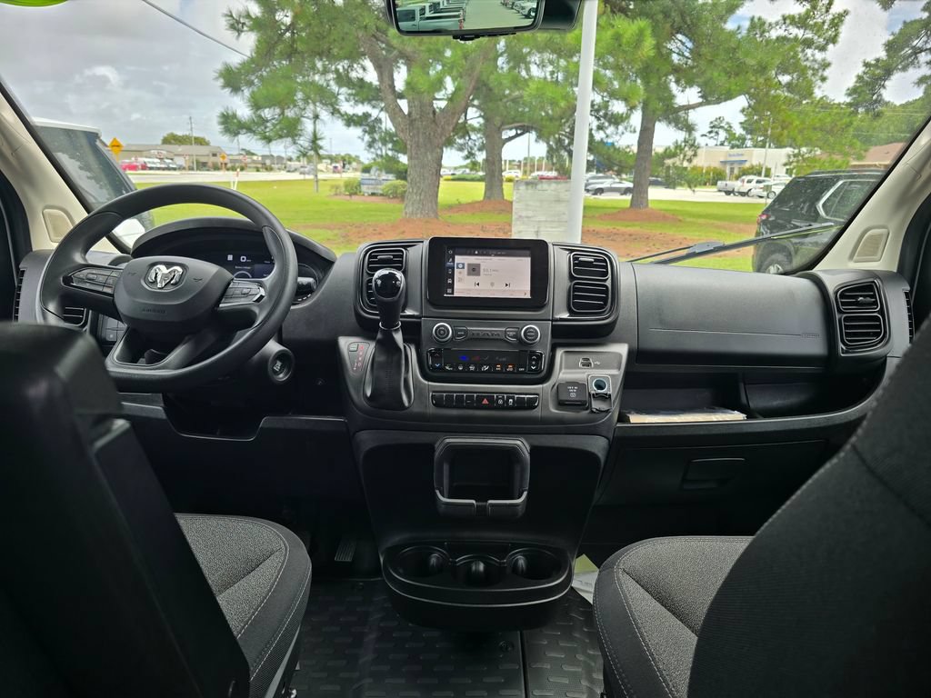 Used 2023 RAM ProMaster 2500 w/ Driver Convenience Group FWD image 12