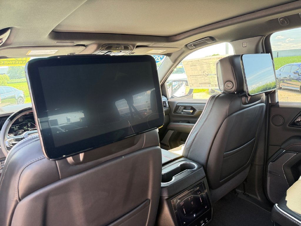 New 2026 GMC Yukon XL AT4 Ultimate AWD/4WD image 41