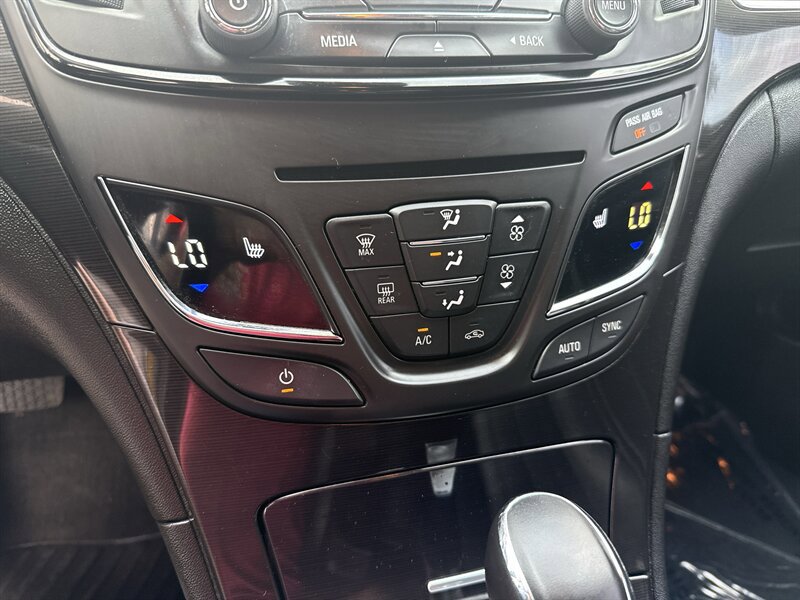 Used 2014 Buick Regal Premium FWD image 33