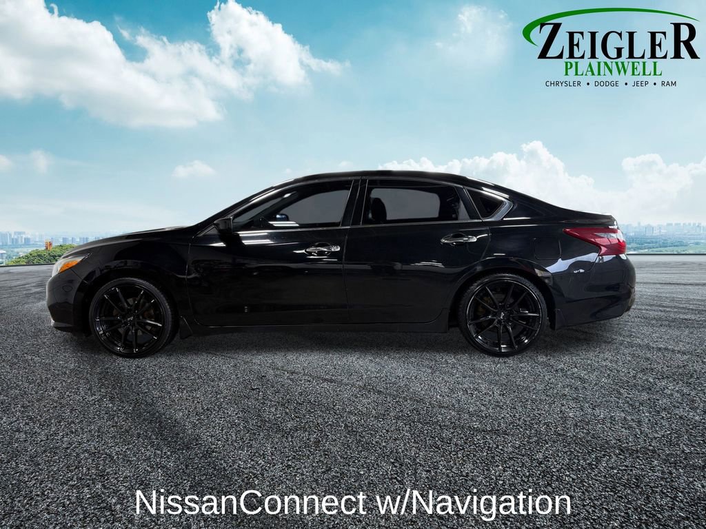 Used 2018 Nissan Altima 2.5 SV image 3