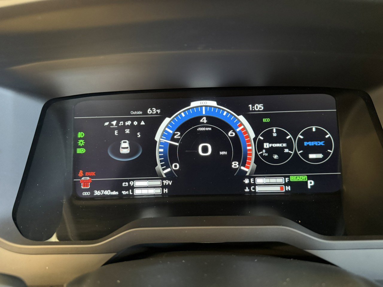 Used 2023 Toyota Sequoia SR5 w/ SR5 Premium Package image 12