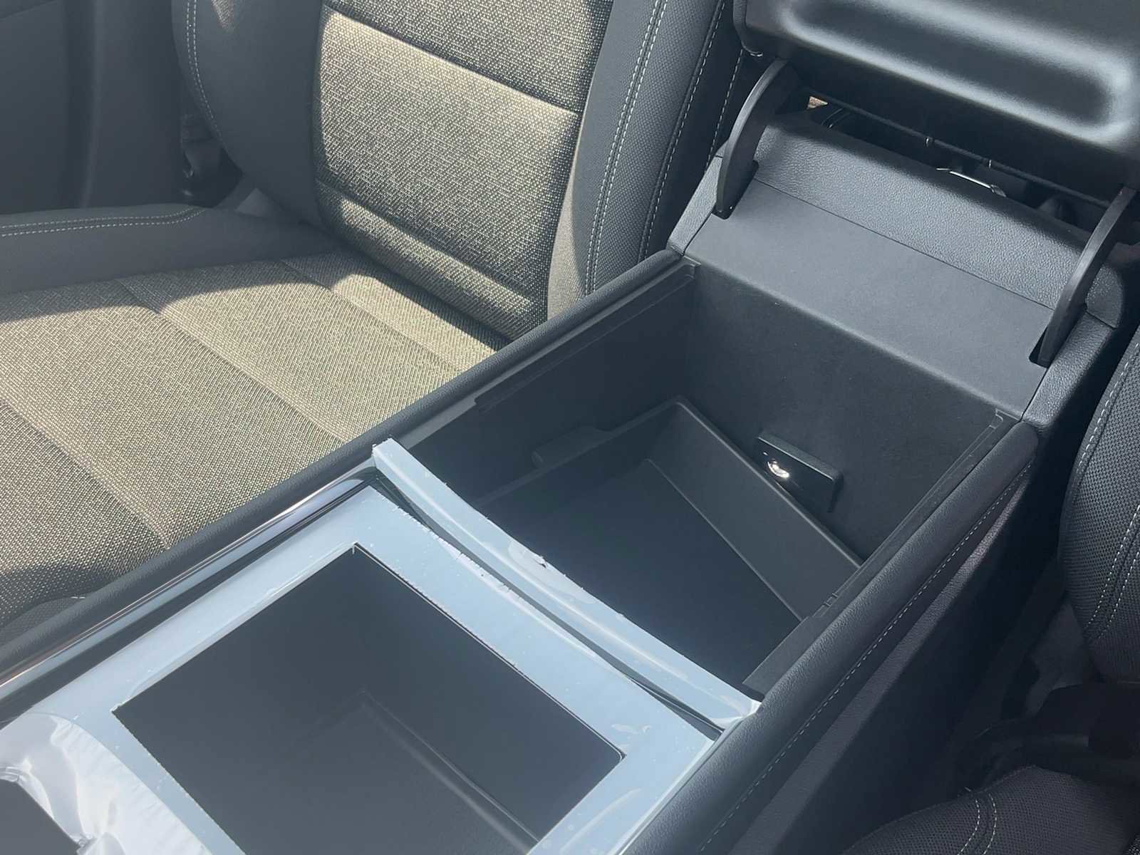 New 2026 Chevrolet Traverse LT FWD image 22