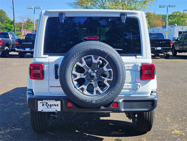 New 2026 Jeep Wrangler Sahara image 30