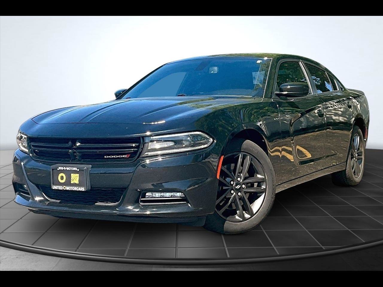 Used 2019 Dodge Charger SXT w/ Plus Group