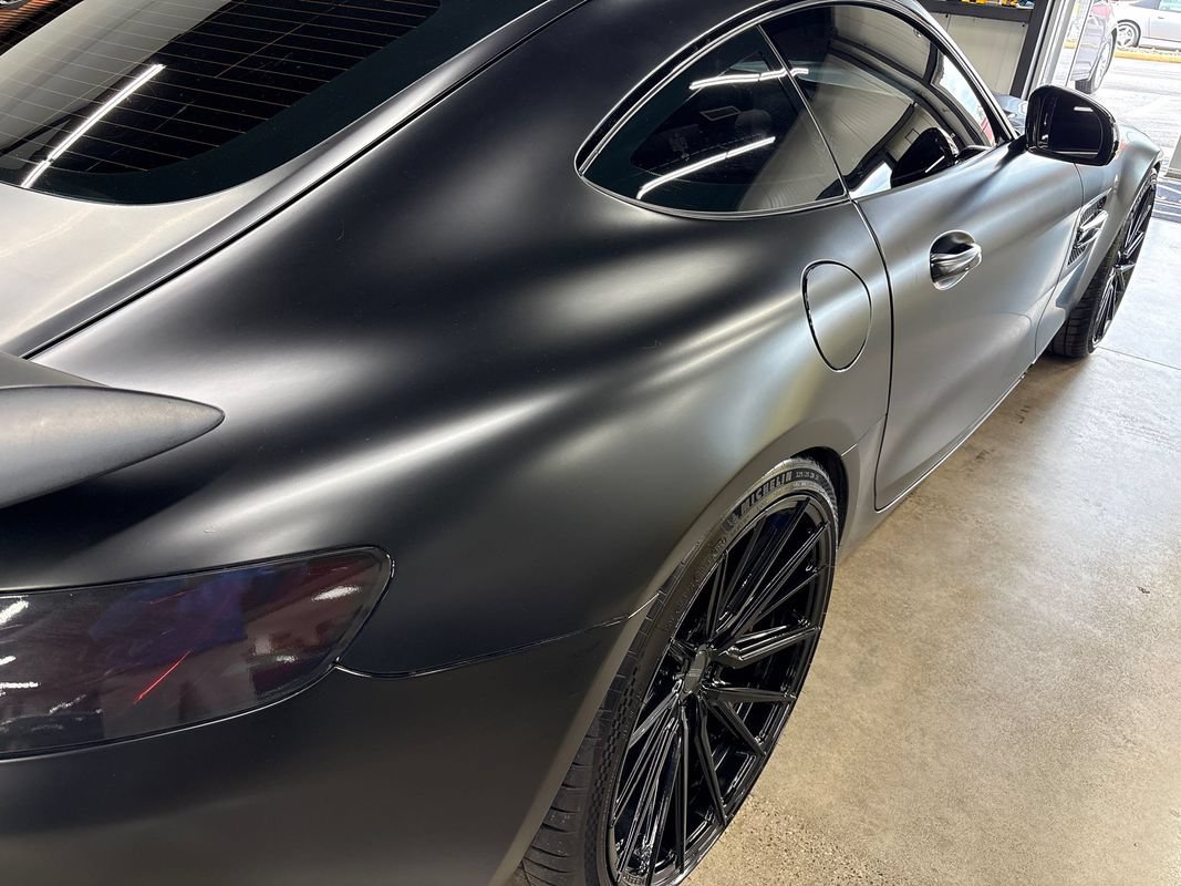 Used 2016 Mercedes-Benz AMG GT S w/ Exclusive Interior Package image 32