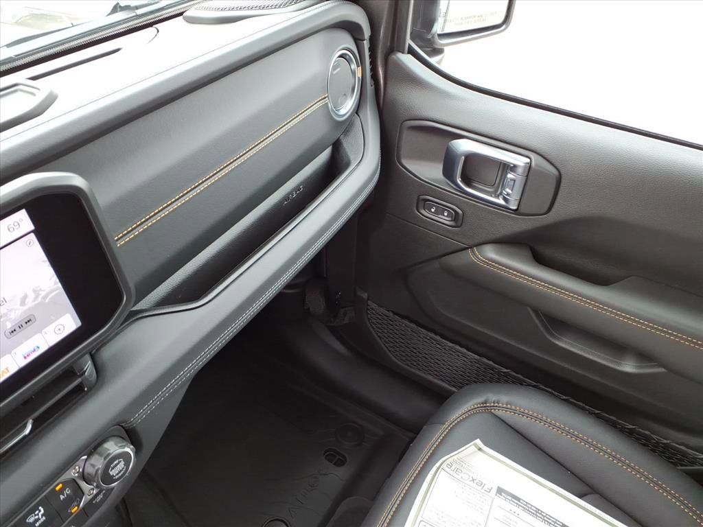 New 2026 Jeep Wrangler Sahara image 30