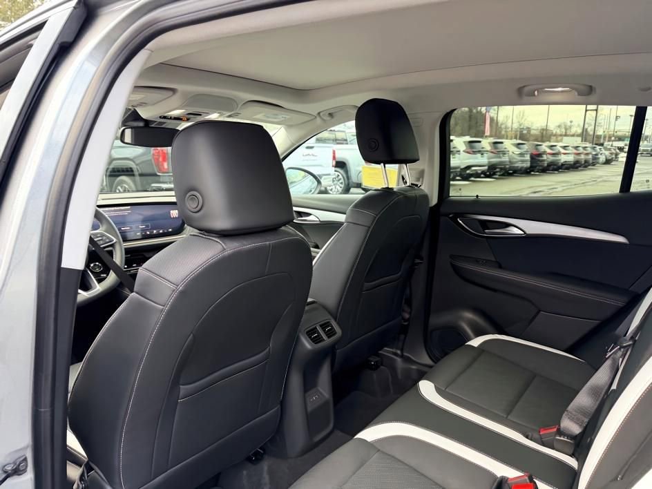 New 2026 Buick Envision Sport Touring image 10