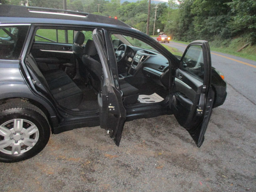 Used 2014 Subaru Outback 2.5i AWD/4WD image 13