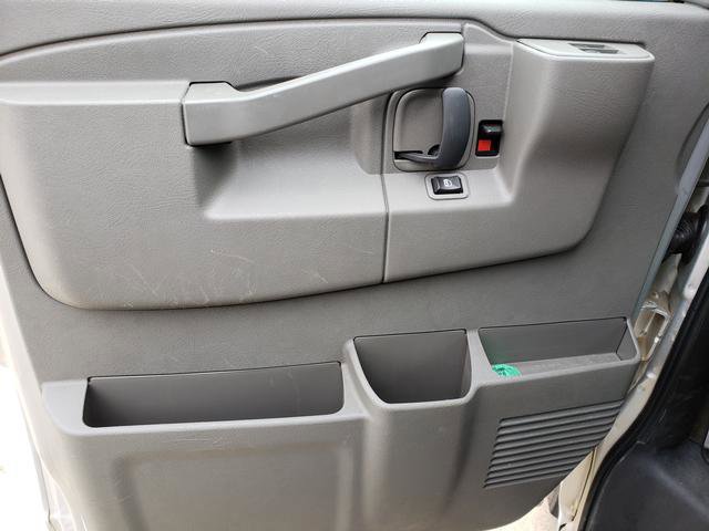 Used 2016 Chevrolet Express 3500 LT w/ LT Preferred Equipment Group image 11