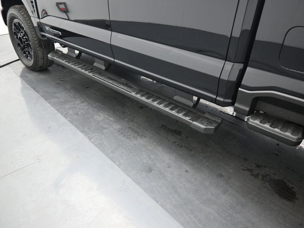 New 2026 Ford F350 XLT w/ XLT Premium Package image 24