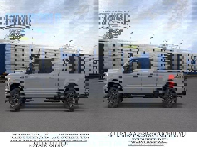 New 2026 Ford F350 XL image 3
