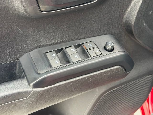 Used 2023 Toyota Tacoma SR AWD/4WD image 18