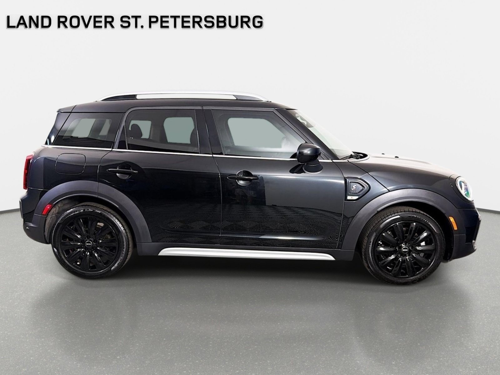 Used 2024 MINI Cooper Countryman S FWD image 4
