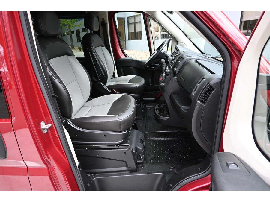Used 2016 RAM ProMaster 2500 w/ Premium Appearance Group FWD image 15