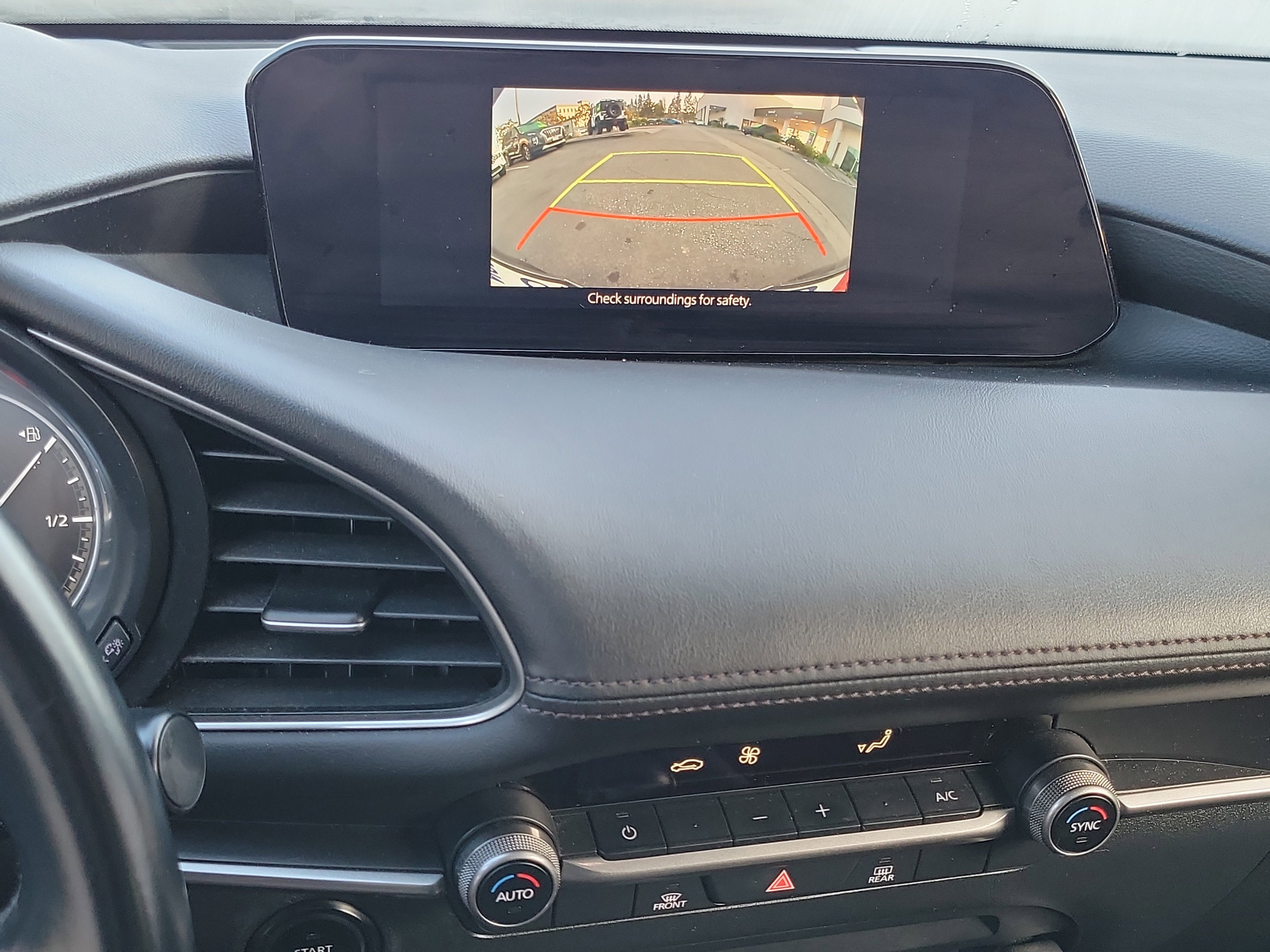 Used 2021 MAZDA MAZDA3 s image 12