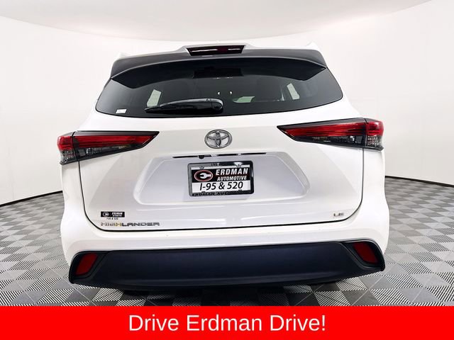 Used 2020 Toyota Highlander LE image 22