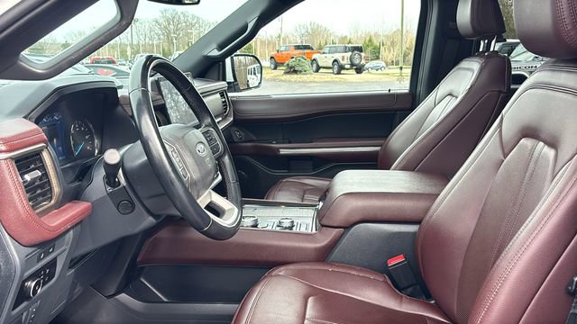 Used 2023 Ford Expedition Limited image 26