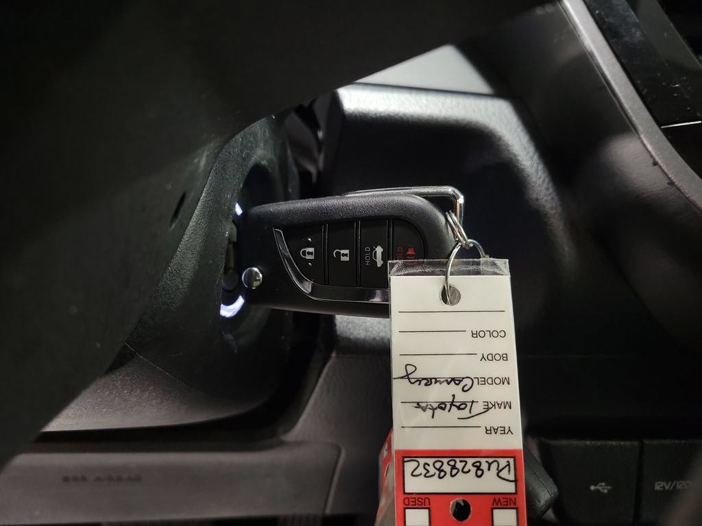 Used 2023 Toyota Camry LE FWD image 15
