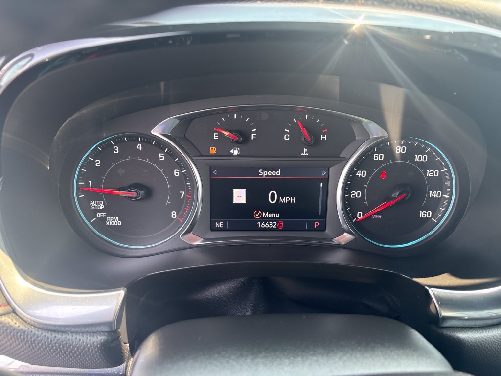 Used 2023 Chevrolet Traverse RS AWD/4WD image 18
