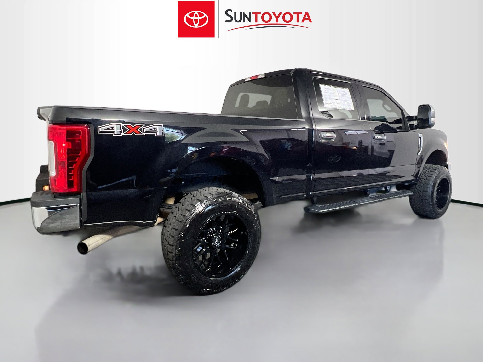 Used 2019 Ford F250 XLT image 4