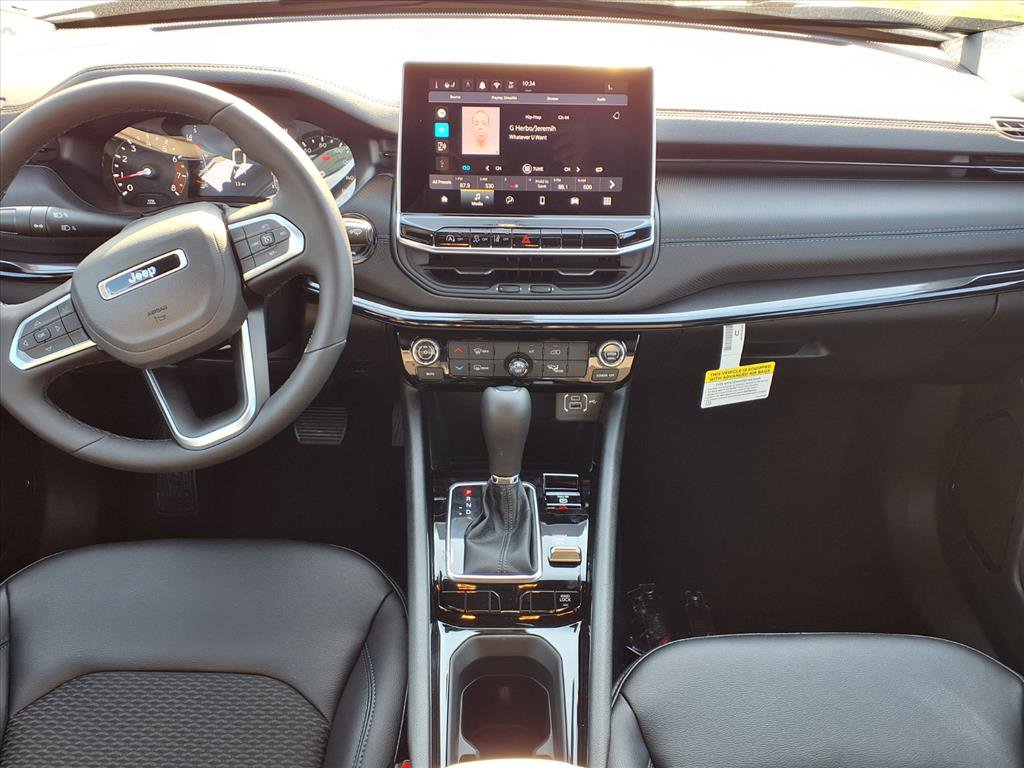 New 2026 Jeep Compass Altitude image 8