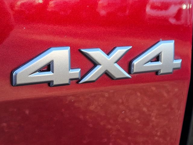 Used 2023 Nissan Frontier SV image 17