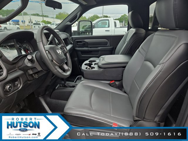 Used 2023 RAM 3500 Tradesman AWD/4WD image 18